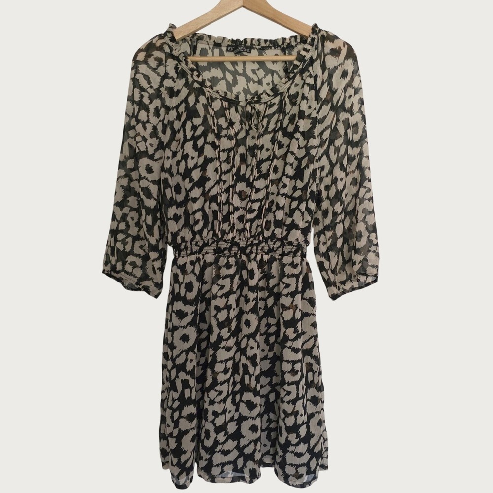 42-Express Women's Leopard Print Chiffon Ruffle Neck Tie Waist Dress Size M